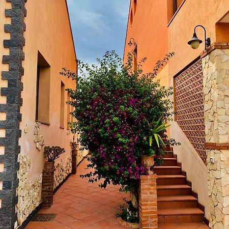 Il Giardino Delle Zagare Calatabiano Exterior foto