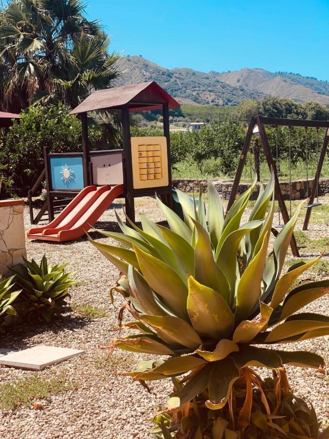 Il Giardino Delle Zagare Calatabiano Exterior foto